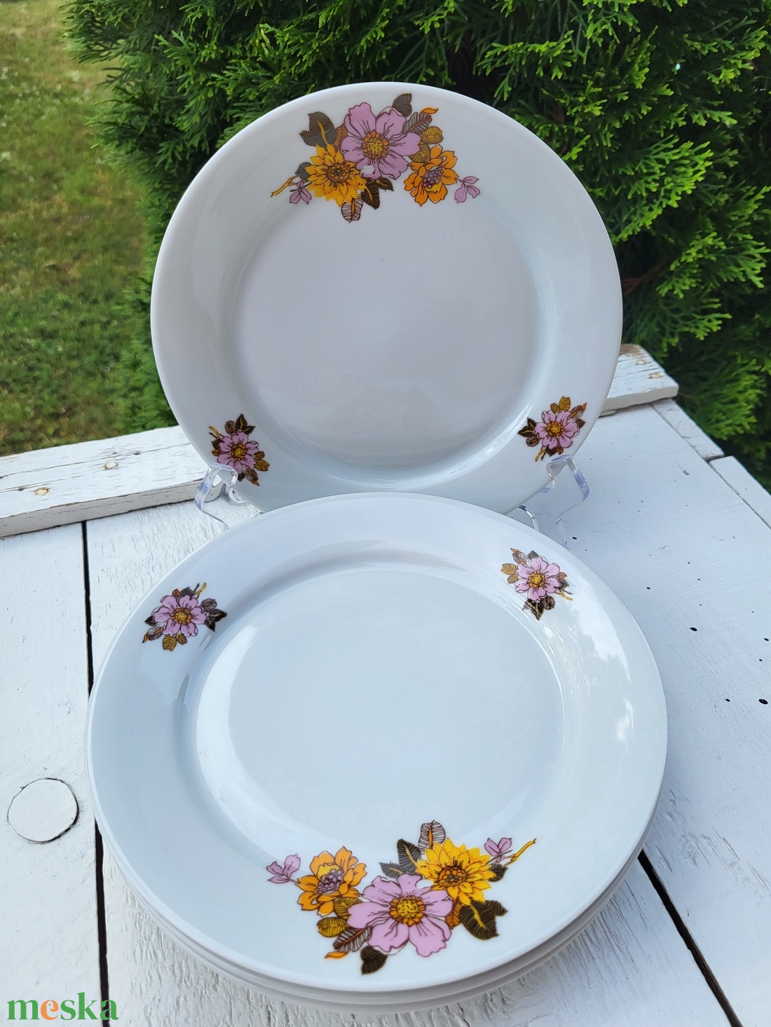 Alföldi porcelán_dáliás kistányér szett - otthon & életmód - konyhafelszerelés, tálalás - tálalás - tányér & étkészlet - Meska.hu Alföldi porcelán_dáliás kistányér szett - otthon & életmód - konyhafelszerelés, tálalás - tálalás - tányér & étkészlet - Meska.hu