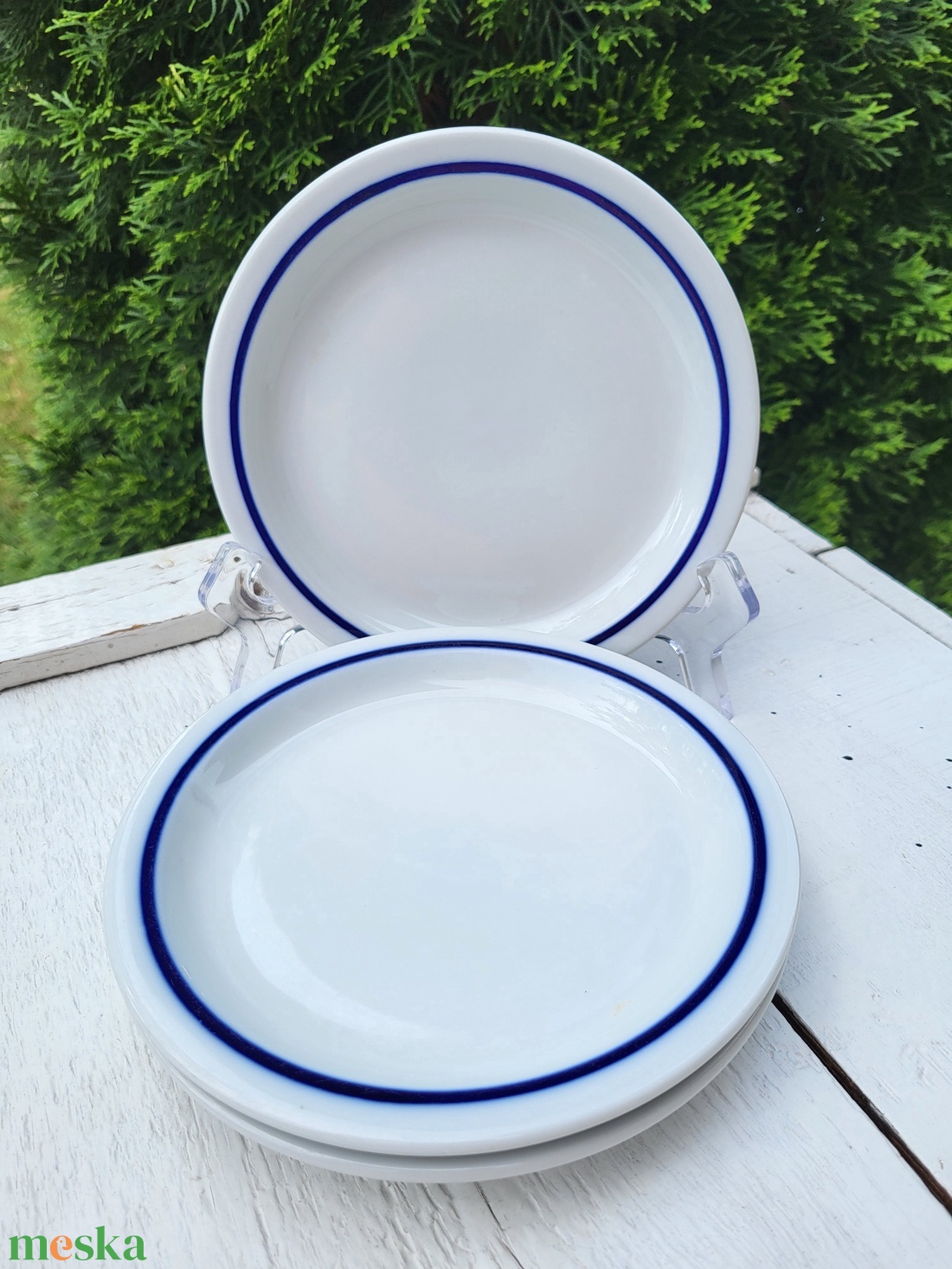 Alföldi porcelán_kékcsíkos desszertes tényér_3 db_kórházi_menza - otthon & életmód - konyhafelszerelés, tálalás - tálalás - tányér & étkészlet - Meska.hu Alföldi porcelán_kékcsíkos desszertes tényér_3 db_kórházi_menza - otthon & életmód - konyhafelszerelés, tálalás - tálalás - tányér & étkészlet - Meska.hu