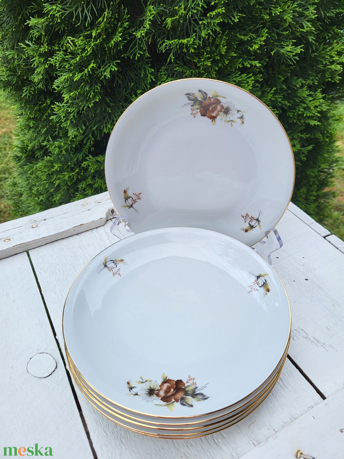 Alföldi porcelán_barna virágos kistányér készlet - otthon & életmód - konyhafelszerelés, tálalás - tálalás - tányér & étkészlet - Meska.hu Alföldi porcelán_barna virágos kistányér készlet - otthon & életmód - konyhafelszerelés, tálalás - tálalás - tányér & étkészlet - Meska.hu