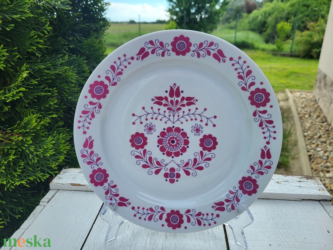 Alföldi porcelán falitányér_lila - otthon & életmód - dekoráció - fali és függő dekoráció - falra akasztható dekor - Meska.hu Alföldi porcelán falitányér_lila - otthon & életmód - dekoráció - fali és függő dekoráció - falra akasztható dekor - Meska.hu