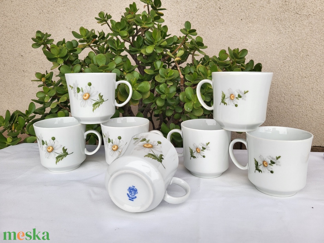 Alföldi porcelán_Margarétás, teás, hosszú kávés csészeszett 7 db-os - otthon & életmód - konyhafelszerelés, tálalás - tálalás - bögre & csésze - Meska.hu Alföldi porcelán_Margarétás, teás, hosszú kávés csészeszett 7 db-os - otthon & életmód - konyhafelszerelés, tálalás - tálalás - bögre & csésze - Meska.hu