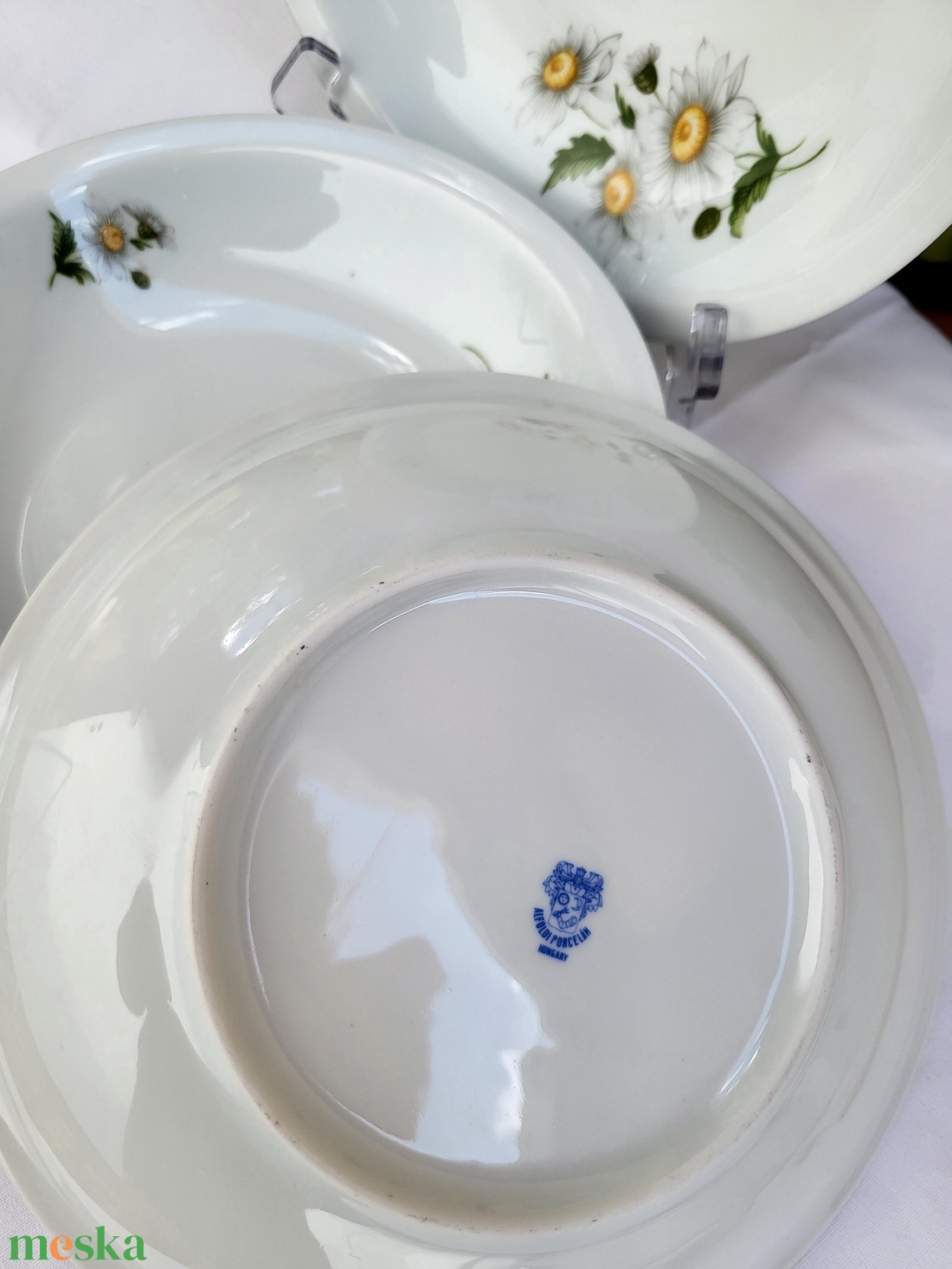 Alföldi porcelán_margarétás mélytányér szett_4 db-os - otthon & életmód - konyhafelszerelés, tálalás - tálalás - tányér & étkészlet - Meska.hu Alföldi porcelán_margarétás mélytányér szett_4 db-os - otthon & életmód - konyhafelszerelés, tálalás - tálalás - tányér & étkészlet - Meska.hu