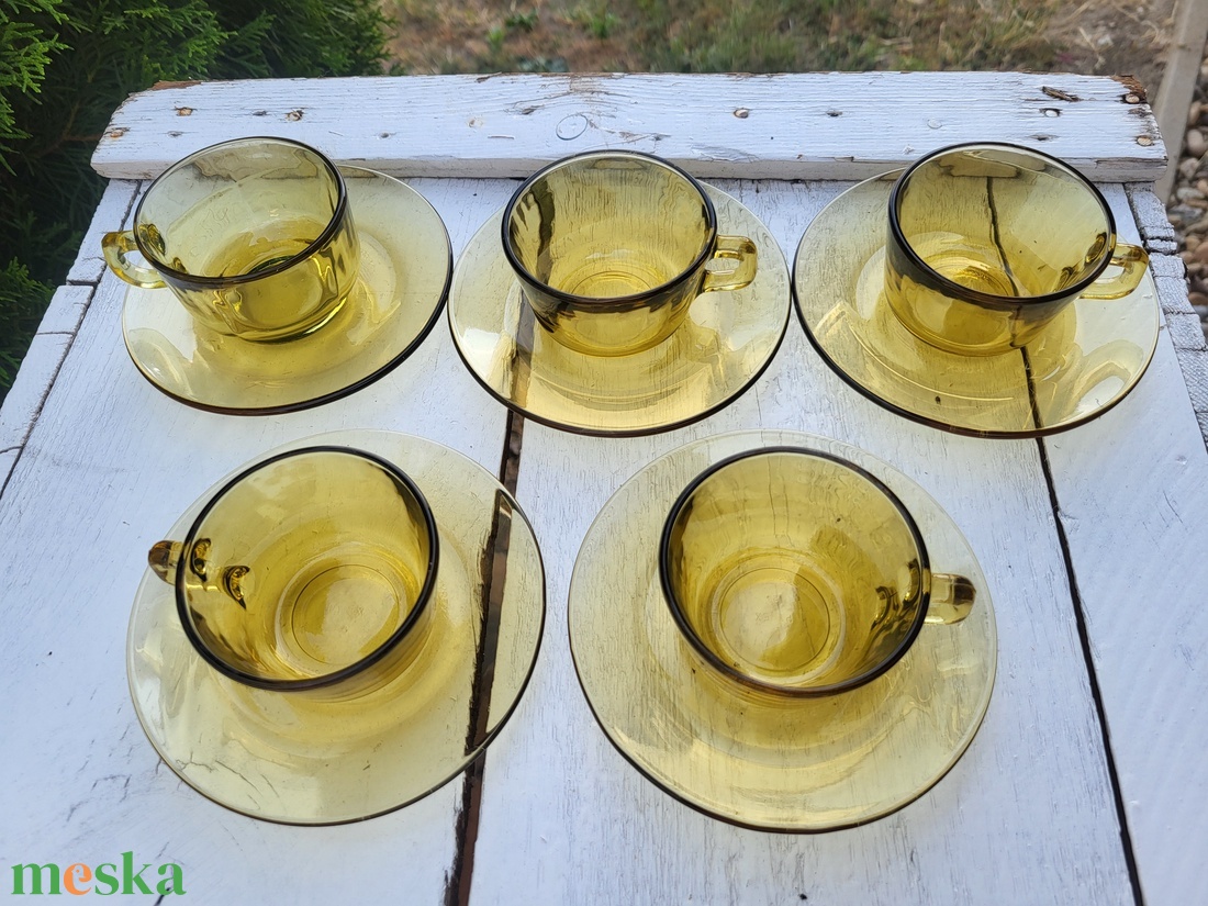 Vintage, Pyrex France, borostyánszínű kávéscsésze szett_5 személyes - otthon & életmód - konyhafelszerelés, tálalás - tálalás - bögre & csésze - Meska.hu Vintage, Pyrex France, borostyánszínű kávéscsésze szett_5 személyes - otthon & életmód - konyhafelszerelés, tálalás - tálalás - bögre & csésze - Meska.hu
