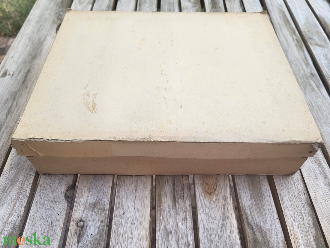 Vintage,régi, üveg karácsonyfadísz készlet_ezüst - fehér_10 db-os - karácsony - karácsonyi lakásdekoráció - karácsonyfadíszek - Meska.hu Vintage,régi, üveg karácsonyfadísz készlet_ezüst - fehér_10 db-os - karácsony - karácsonyi lakásdekoráció - karácsonyfadíszek - Meska.hu