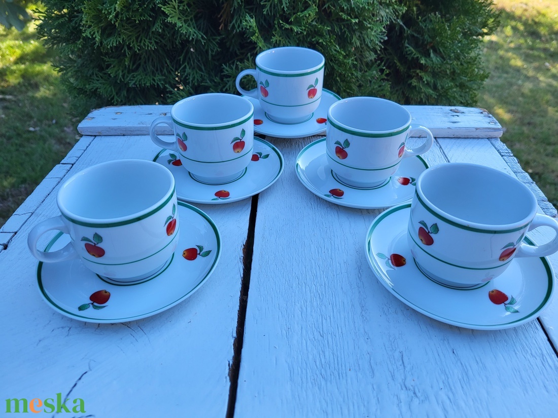 Almás, francia porcelán mokkás-kávés csészeszett - otthon & életmód - konyhafelszerelés, tálalás - tálalás - bögre & csésze - Meska.hu