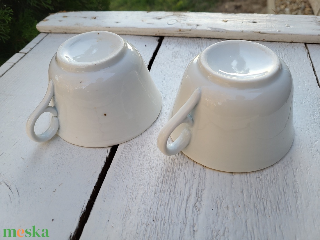 Antik, vastagfalú teáscsésze pár - otthon & életmód - konyhafelszerelés, tálalás - tálalás - bögre & csésze - Meska.hu