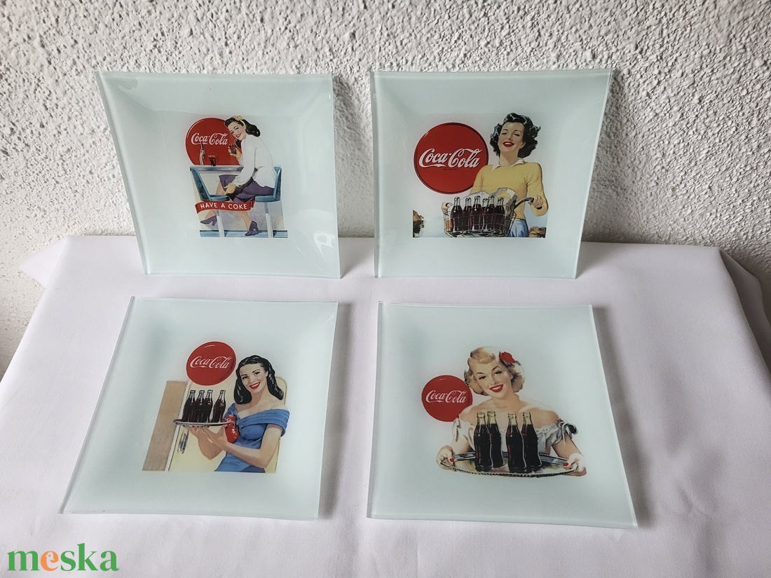 Vintage stílusú, Coca-Cola sütis tányérszett_4 db-os - otthon & életmód - konyhafelszerelés, tálalás - tálalás - tányér & étkészlet - Meska.hu