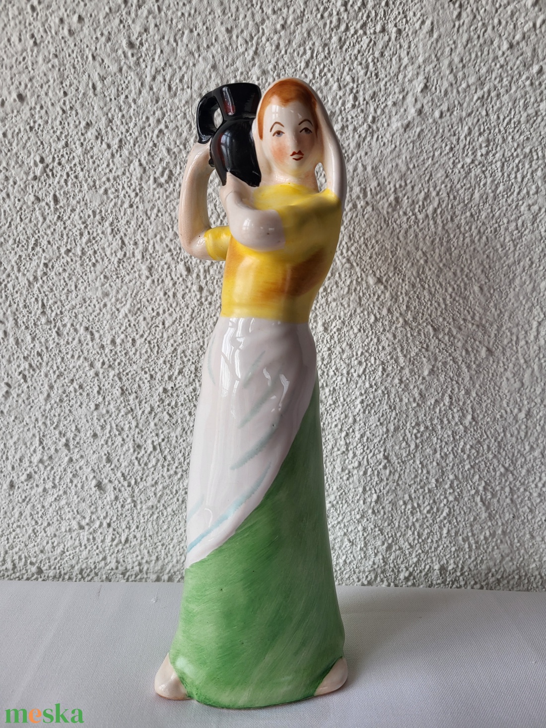 Kézzel festett, Bodrogkeresztúri kerámia_korsós lány - otthon & életmód - dekoráció - dekoratív figurák és szobrok - Meska.hu