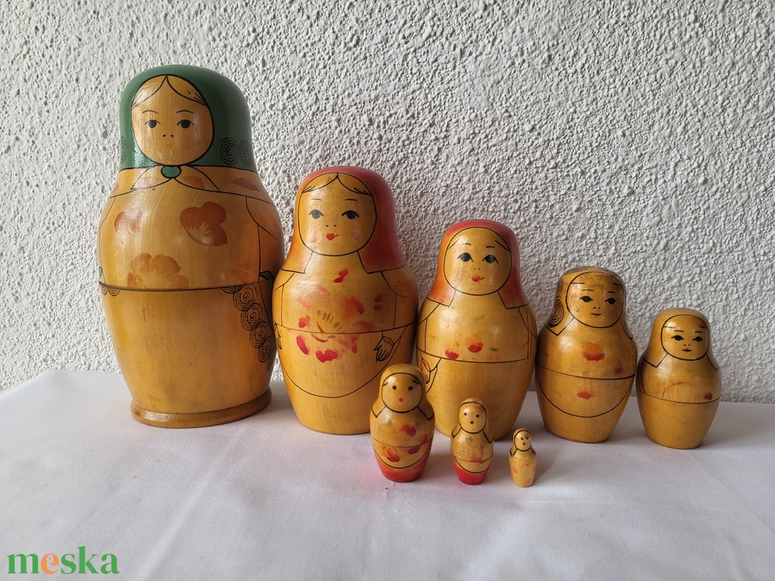 Vintage,retro, orosz Matrjoska baba szett_nagy méretű, 8 db-os! - otthon & életmód - dekoráció - dekoratív figurák és szobrok - Meska.hu