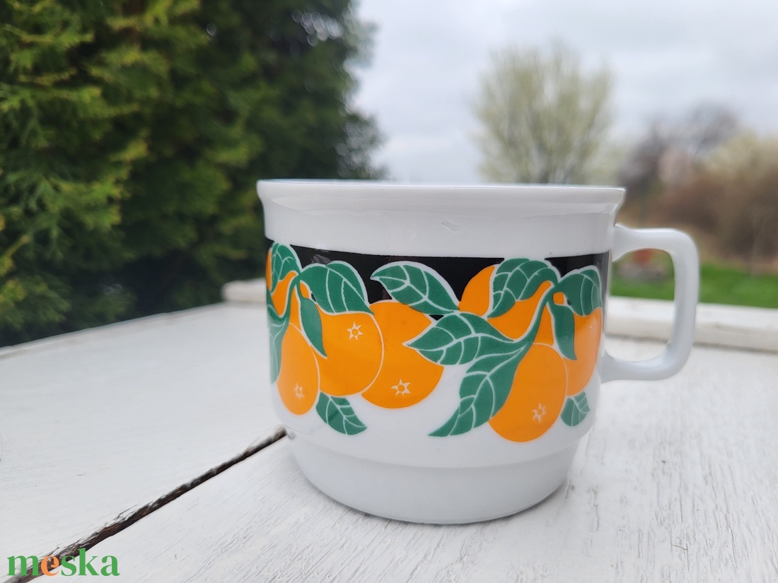 Zsolnay porcelán_narancsmintás bögre_jelzetlen! - otthon & életmód - konyhafelszerelés, tálalás - tálalás - bögre & csésze - Meska.hu