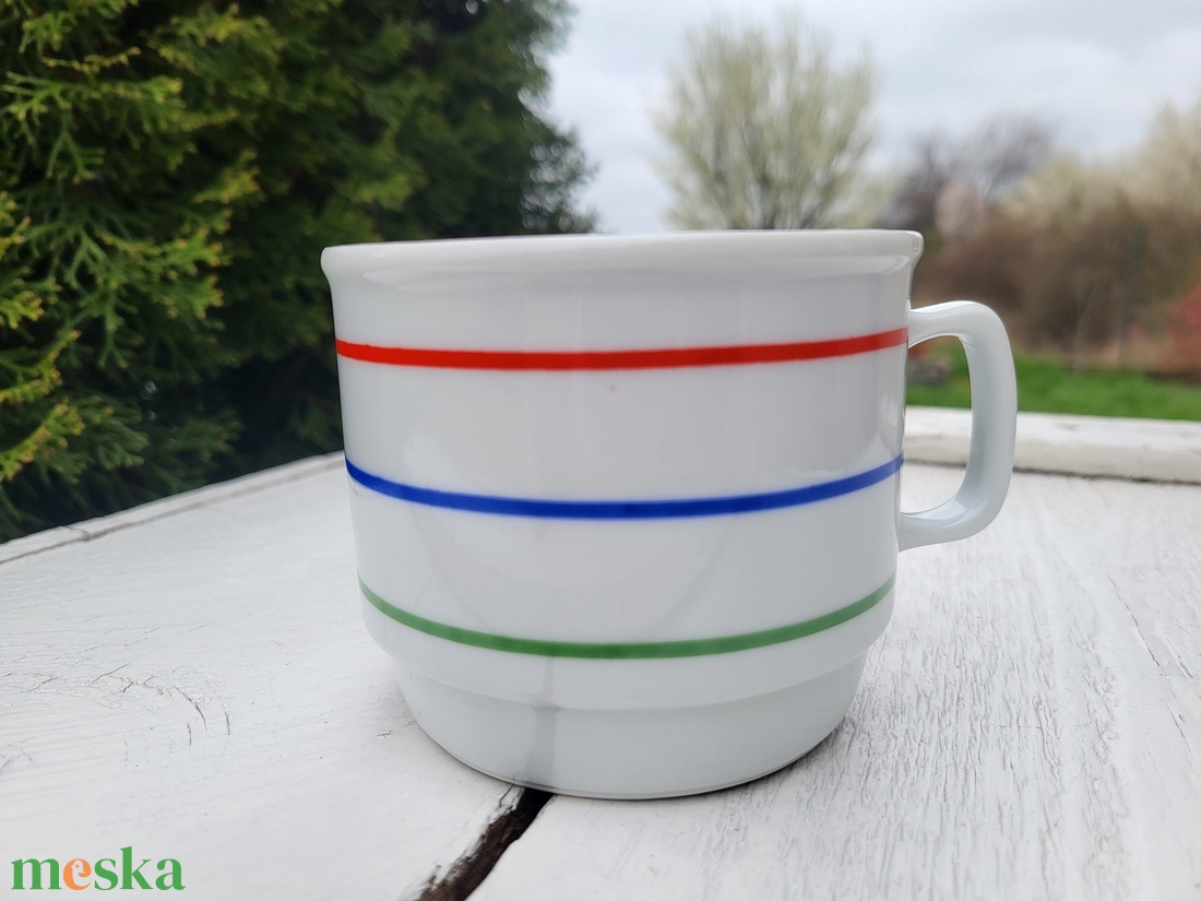 Zsolnay porcelán_csíkos bögre - otthon & életmód - konyhafelszerelés, tálalás - tálalás - bögre & csésze - Meska.hu