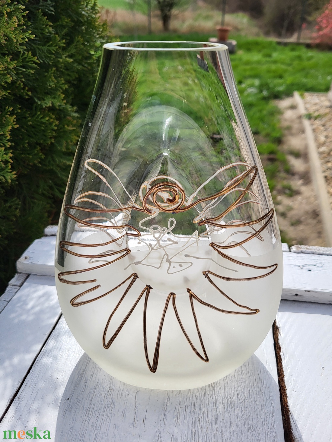 Kézműves design üvegváza dombormintás festéssel - otthon & életmód - virágdekoráció - virágtartó - váza - Meska.hu