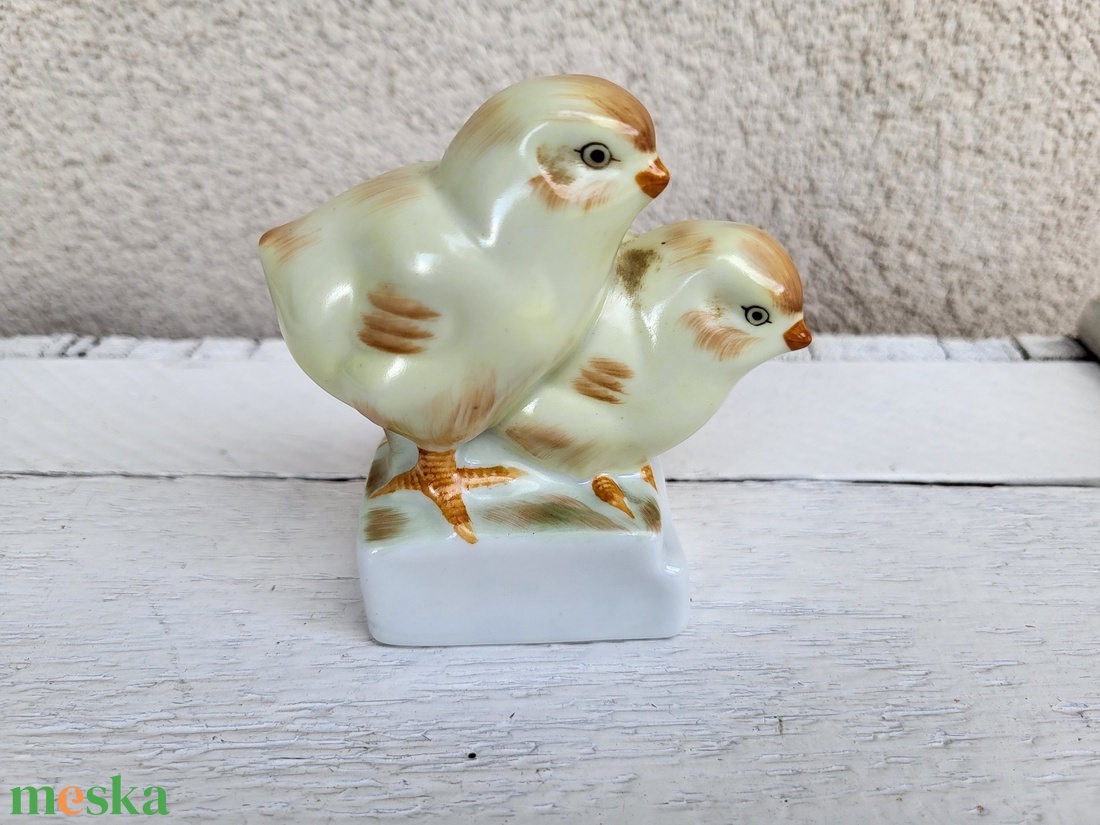 Aquincum Budapest porcelán csibe pár - otthon & életmód - dekoráció - dekoratív figurák és szobrok - Meska.hu