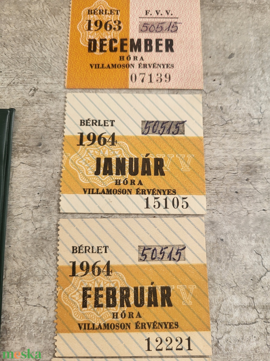 Fővárosi Villamosvasút (FVV) bérletigazolvány és a hozzá tartozó havi bérletszelvények ( 1963-64 ) - művészet - más gyűjtemények - Meska.hu