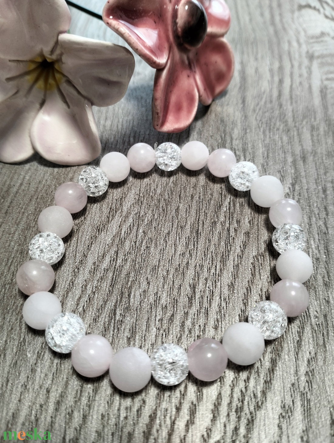 Női Ásványkarkötő - Roppantott hegyikristály + Rózsakvarc - ékszer - karkötő - ásványkarkötő - Meska.hu