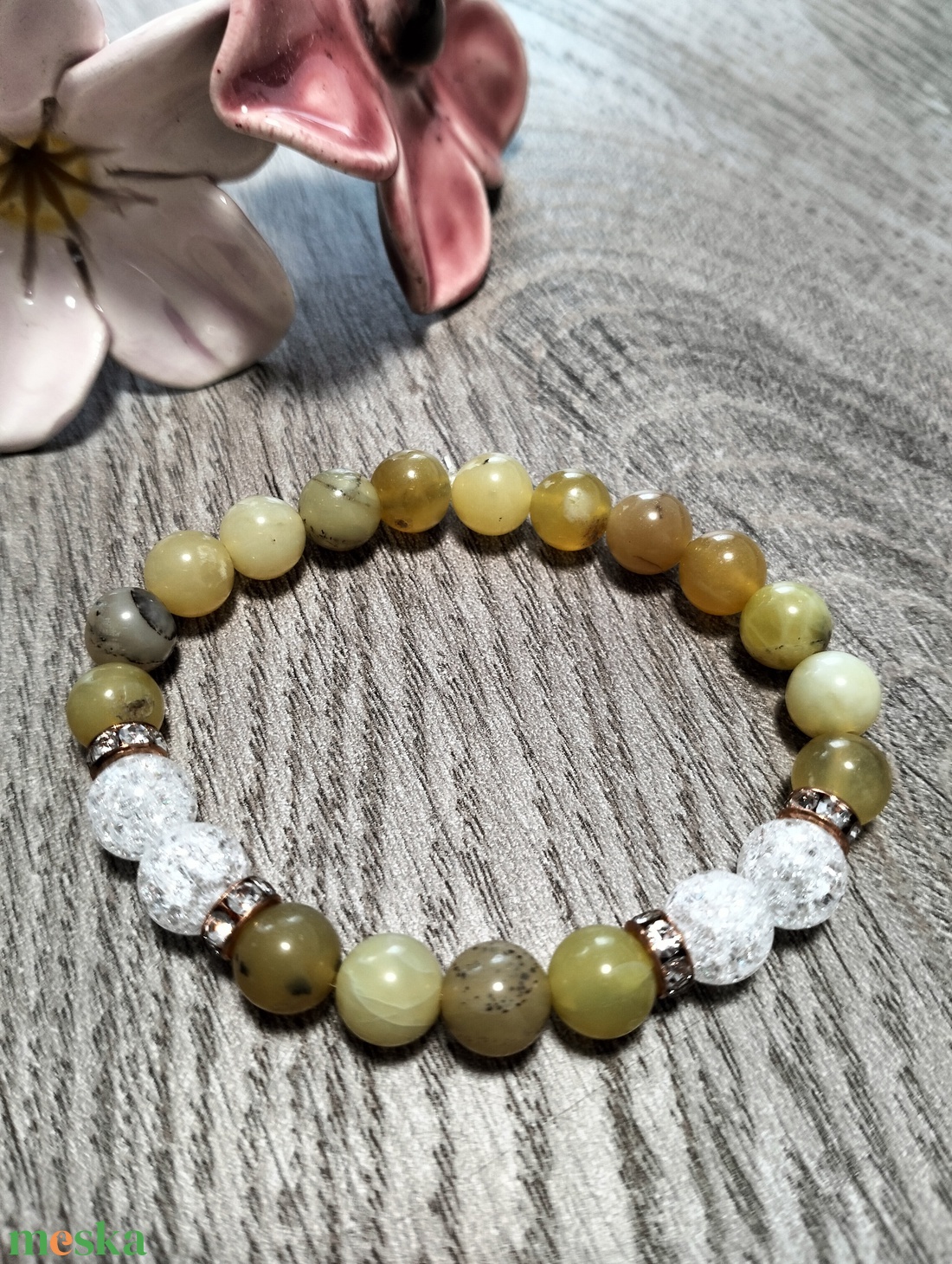 Női Ásványkarkötő - Mézopál + Roppantott hegyikristály - ékszer - karkötő - ásványkarkötő - Meska.hu