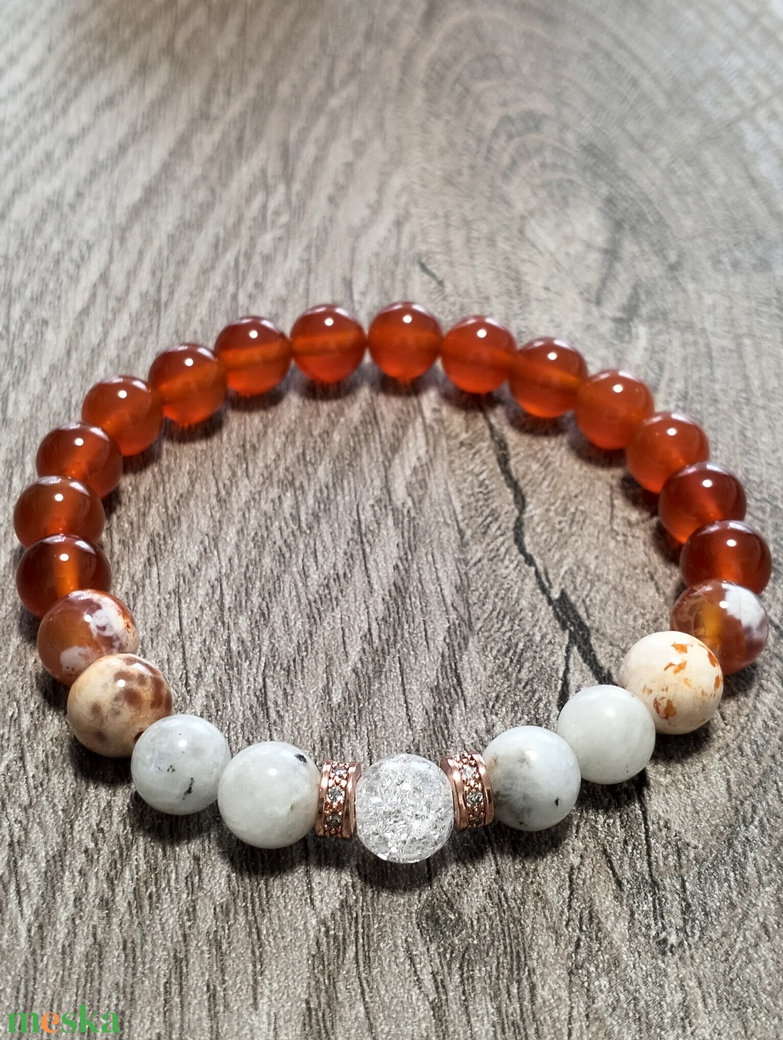 Női Ásványkarkötő - Roppantott hegyikristály + Fehér holdkő + Tűzachát + Karneol - ékszer - karkötő - ásványkarkötő - Meska.hu