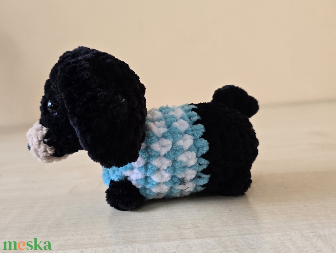 Tacskó kutyus - játék & sport - plüssállat & játékfigura - kutya - Meska.hu