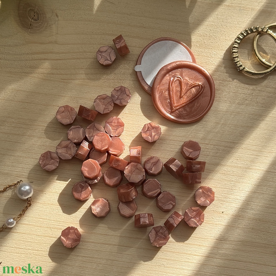 Viaszpecsét, arany, bronz, réz - esküvő - meghívó & kártya - esküvői pecsét, bélyegző - esküvői viasz pecsét - Meska.hu