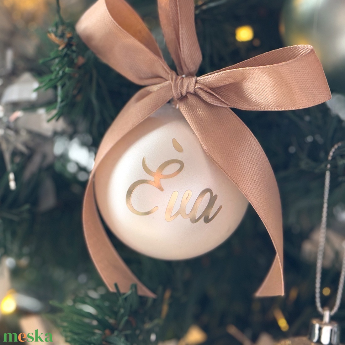 Karácsonyi gömb, egyedi felirattal - karácsony - karácsonyi lakásdekoráció - karácsonyfadíszek - Meska.hu