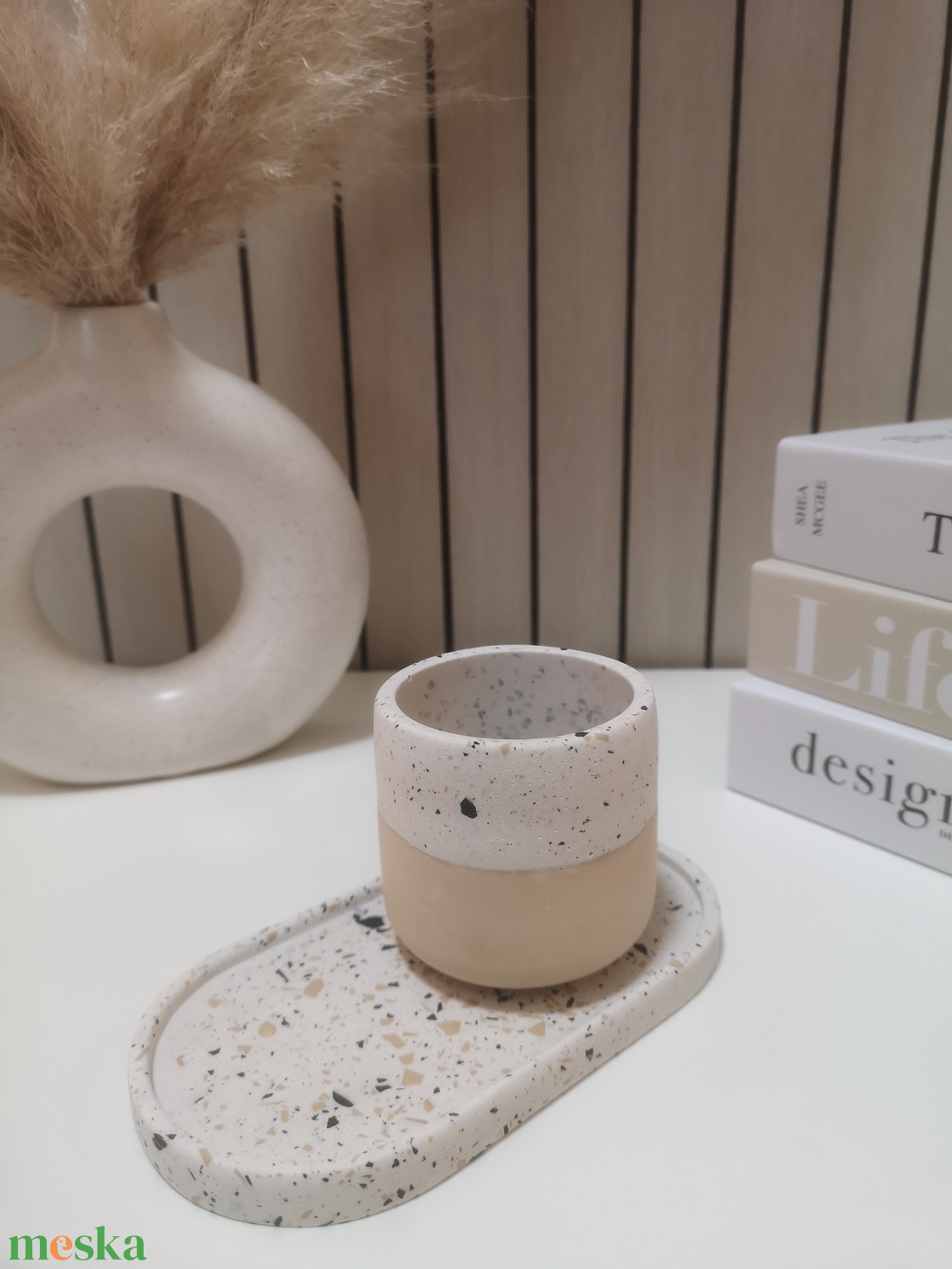 Fekete-beige terrazzo mintás ovális tálca és tároló pohár szett - otthon & életmód - dekoráció - asztal és polc dekoráció - dekorációs tál, tartó - Meska.hu Fekete-beige terrazzo mintás ovális tálca és tároló pohár szett - otthon & életmód - dekoráció - asztal és polc dekoráció - dekorációs tál, tartó - Meska.hu