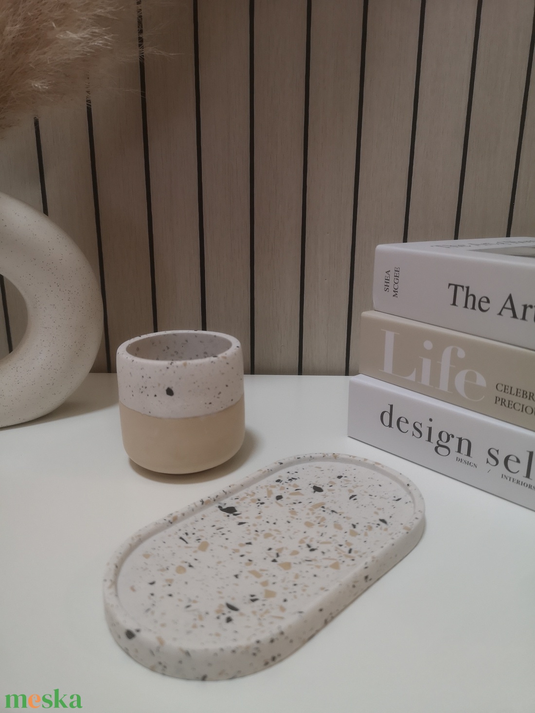 Fekete-beige terrazzo mintás ovális tálca és tároló pohár szett - otthon & életmód - dekoráció - asztal és polc dekoráció - dekorációs tál, tartó - Meska.hu Fekete-beige terrazzo mintás ovális tálca és tároló pohár szett - otthon & életmód - dekoráció - asztal és polc dekoráció - dekorációs tál, tartó - Meska.hu