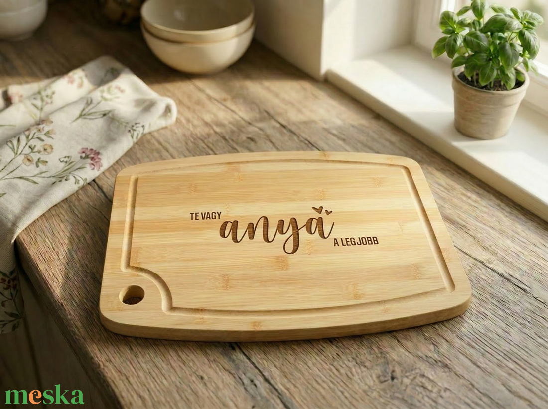 Gravírozott nagyméretű vágódeszka - anyák napi ajándék nagymamáknak, anyukáknak - otthon & életmód - konyhafelszerelés, tálalás - sütés, főzés - vágódeszka - Meska.hu