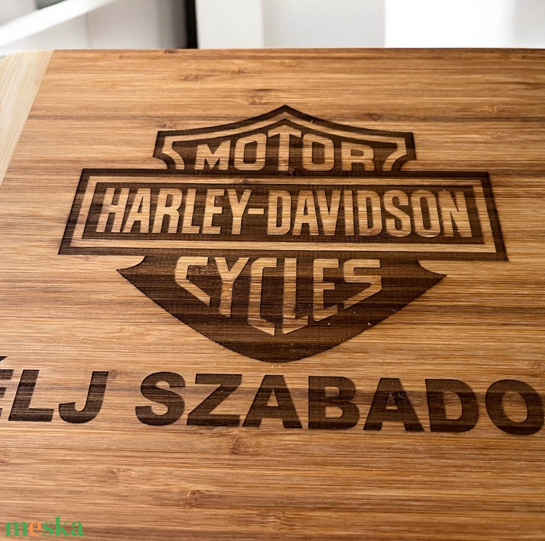 Bambusz Vágódeszka Harley Davidson - otthon & életmód - konyhafelszerelés, tálalás - sütés, főzés - vágódeszka - Meska.hu