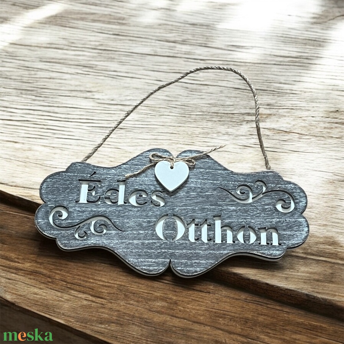 Vendégköszöntő Édes Otthon - otthon & életmód - dekoráció - ajtó- és ablak dekoráció - ablakdísz - Meska.hu Vendégköszöntő Édes Otthon - otthon & életmód - dekoráció - ajtó- és ablak dekoráció - ablakdísz - Meska.hu