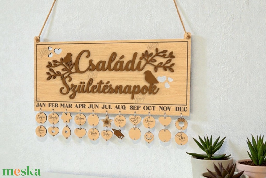 Családi születésnap naptár - otthon & életmód - dekoráció - fali és függő dekoráció - falra akasztható dekor - Meska.hu