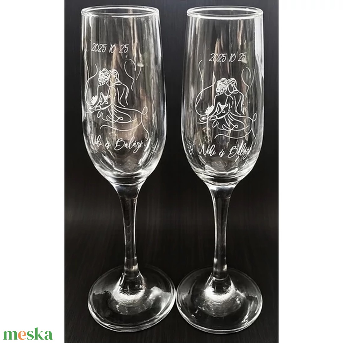 Gravírozott pezsgőspoharak - esküvő - emlék & ajándék - nászajándék - esküvői pohár, pohárszett - Meska.hu