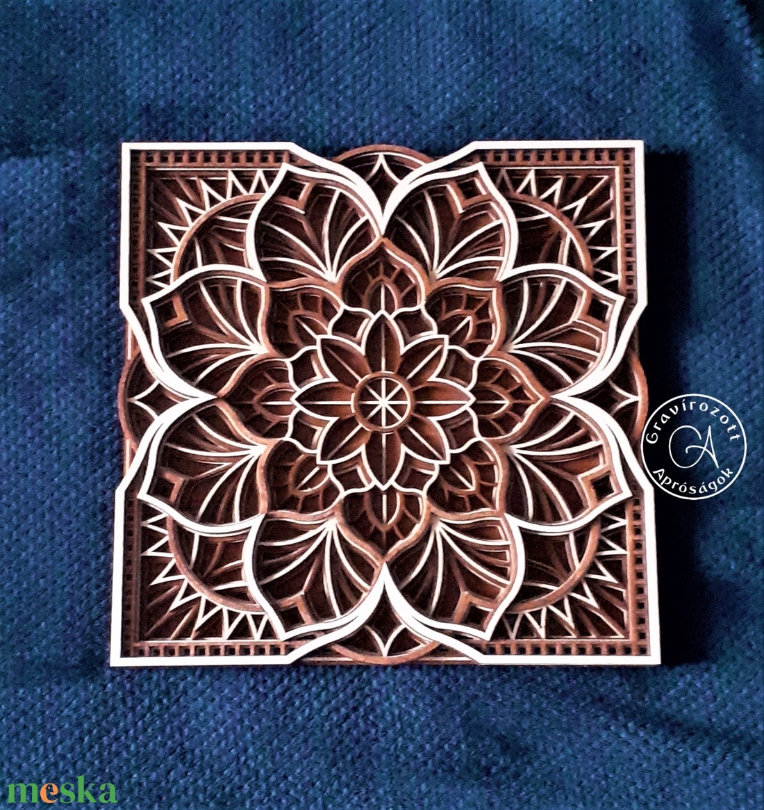 Virágos mandala négyzet formába foglalva 50x50 cm méretben - otthon & lakás - dekoráció - spiritualitás - mandala - Meska.hu