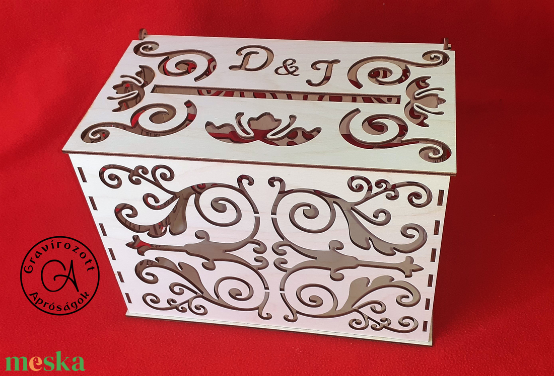 Monogramos esküvői pénzes láda - esküvő - emlék & ajándék - doboz - Meska.hu
