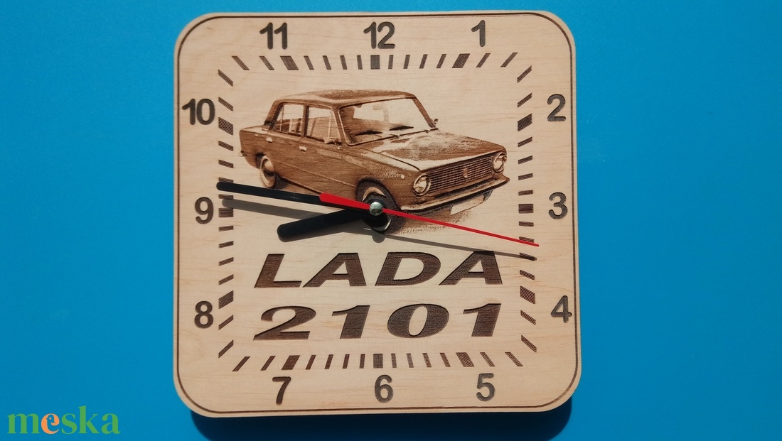 LADA 2101 mintás falióra. Ladás óra. (Négyszögletes számlappal. Balról.) - ékszer - ékszerszett - Meska.hu LADA 2101 mintás falióra. Ladás óra. (Négyszögletes számlappal. Balról.) - ékszer - ékszerszett - Meska.hu