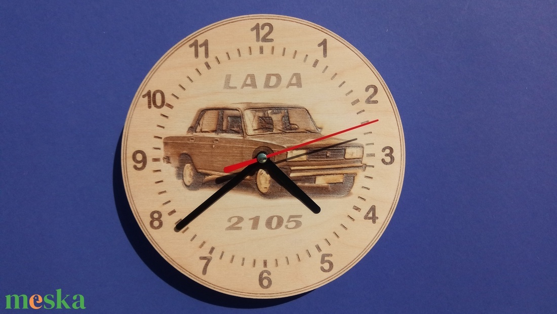 LADA 2105 mintás falióra. Ladás óra. - otthon & életmód - dekoráció - fali és függő dekoráció - falióra & óra - Meska.hu LADA 2105 mintás falióra. Ladás óra. - otthon & életmód - dekoráció - fali és függő dekoráció - falióra & óra - Meska.hu