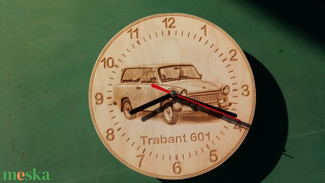 Trabant 601 kombi mintás falióra. Trabantos óra. - otthon & életmód - dekoráció - fali és függő dekoráció - falióra & óra - Meska.hu Trabant 601 kombi mintás falióra. Trabantos óra. - otthon & életmód - dekoráció - fali és függő dekoráció - falióra & óra - Meska.hu