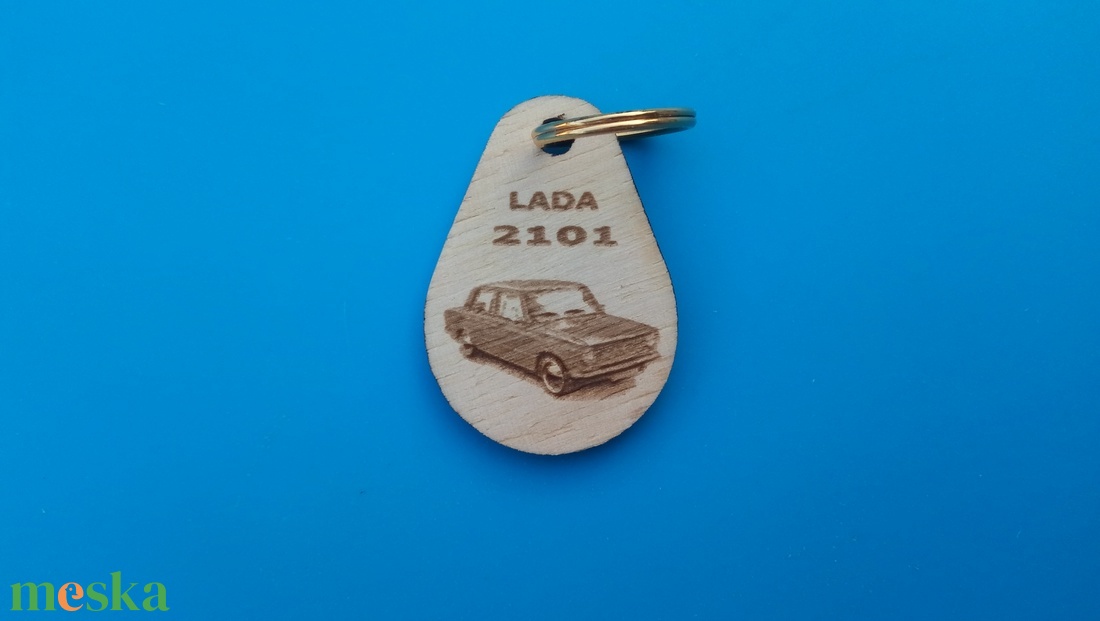 LADA 2101 mintás kulcstartó. Ladás függő. (Az autó eredeti szine: piros.) - táska & tok - kulcstartó & táskadísz - kulcstartó - Meska.hu LADA 2101 mintás kulcstartó. Ladás függő. (Az autó eredeti szine: piros.) - táska & tok - kulcstartó & táskadísz - kulcstartó - Meska.hu