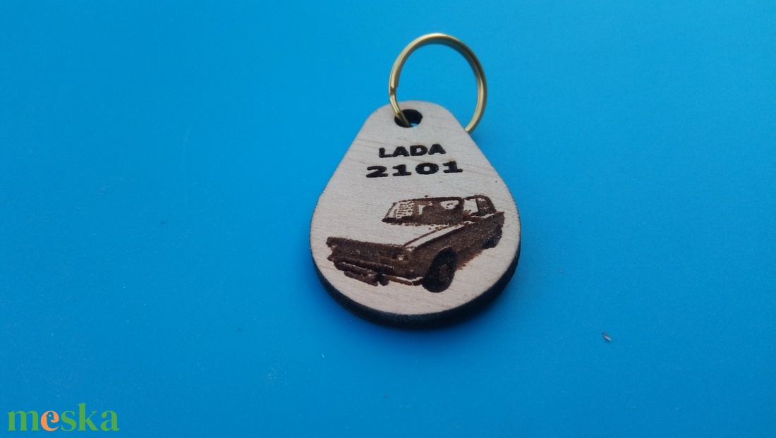 LADA 2101 mintás kulcstartó. Ladás függő. (Az autó eredeti szine: zöld.) - táska & tok - kulcstartó & táskadísz - kulcstartó - Meska.hu LADA 2101 mintás kulcstartó. Ladás függő. (Az autó eredeti szine: zöld.) - táska & tok - kulcstartó & táskadísz - kulcstartó - Meska.hu