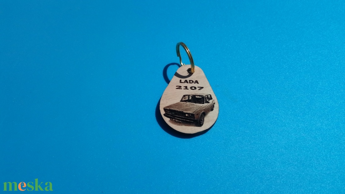 LADA 2107 mintás kulcstartó. Ladás függő. - táska & tok - kulcstartó & táskadísz - kulcstartó - Meska.hu LADA 2107 mintás kulcstartó. Ladás függő. - táska & tok - kulcstartó & táskadísz - kulcstartó - Meska.hu