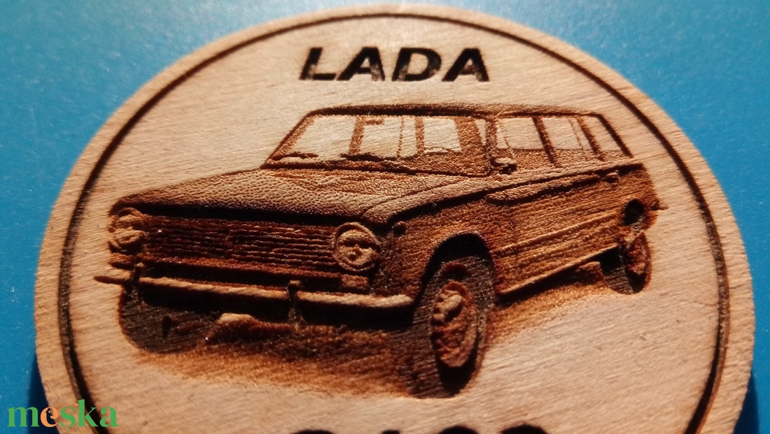 Lada 2102 mintás hűtőmágnes. Ladás gravírozás. - otthon & életmód - konyhafelszerelés, tálalás - konyhai dekoráció - hűtőmágnes - Meska.hu Lada 2102 mintás hűtőmágnes. Ladás gravírozás. - otthon & életmód - konyhafelszerelés, tálalás - konyhai dekoráció - hűtőmágnes - Meska.hu