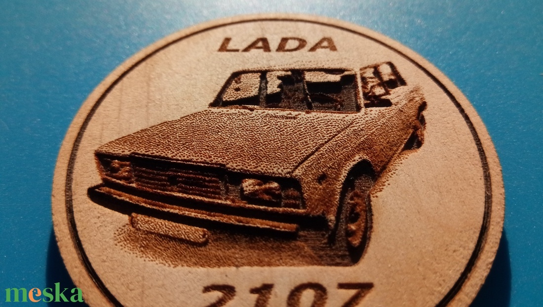 Lada 2107 mintás hűtőmágnes. Ladás gravírozás. - otthon & életmód - konyhafelszerelés, tálalás - konyhai dekoráció - hűtőmágnes - Meska.hu Lada 2107 mintás hűtőmágnes. Ladás gravírozás. - otthon & életmód - konyhafelszerelés, tálalás - konyhai dekoráció - hűtőmágnes - Meska.hu