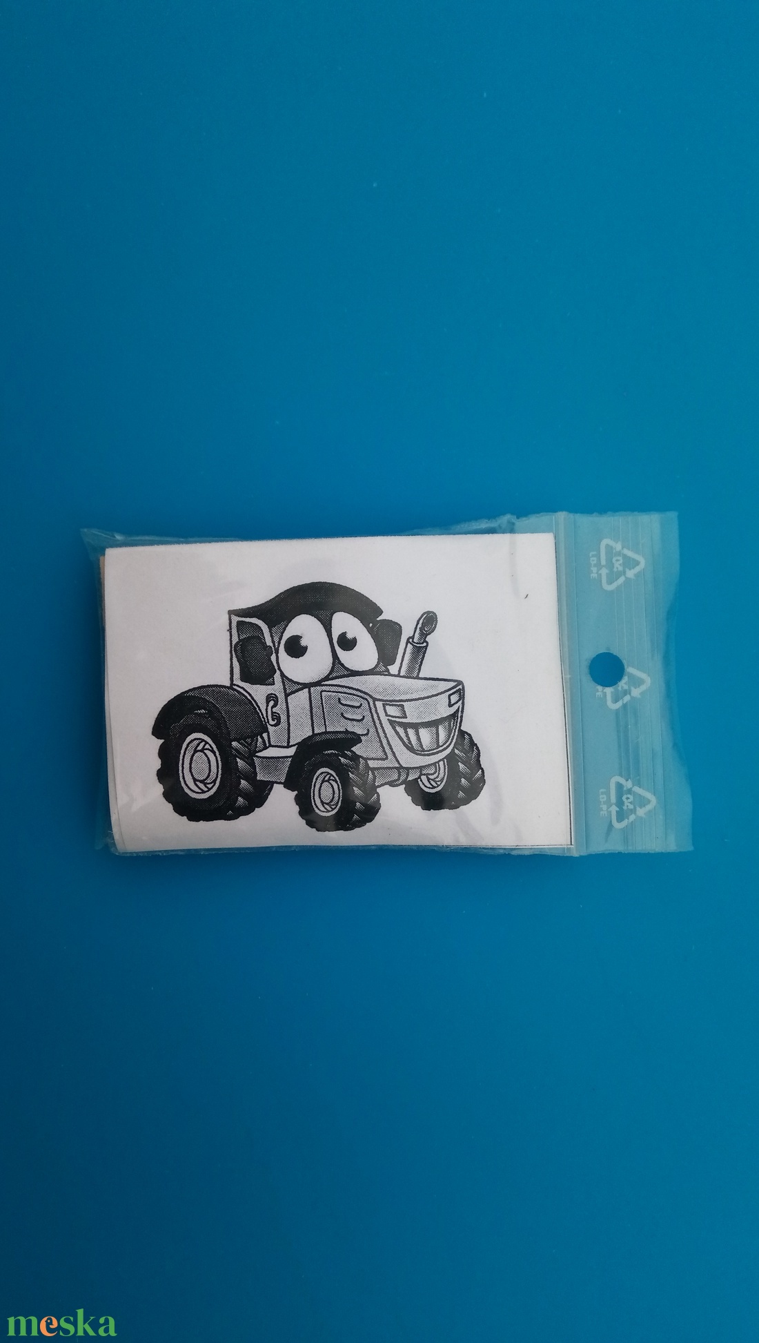 Kirakó játék kisgyermekeknek. Fára gravírozott képek: Traktorka, vár, bagoly. Választható. - játék & sport - puzzle - kirakó, kocka kirakó - Meska.hu Kirakó játék kisgyermekeknek. Fára gravírozott képek: Traktorka, vár, bagoly. Választható. - játék & sport - puzzle - kirakó, kocka kirakó - Meska.hu