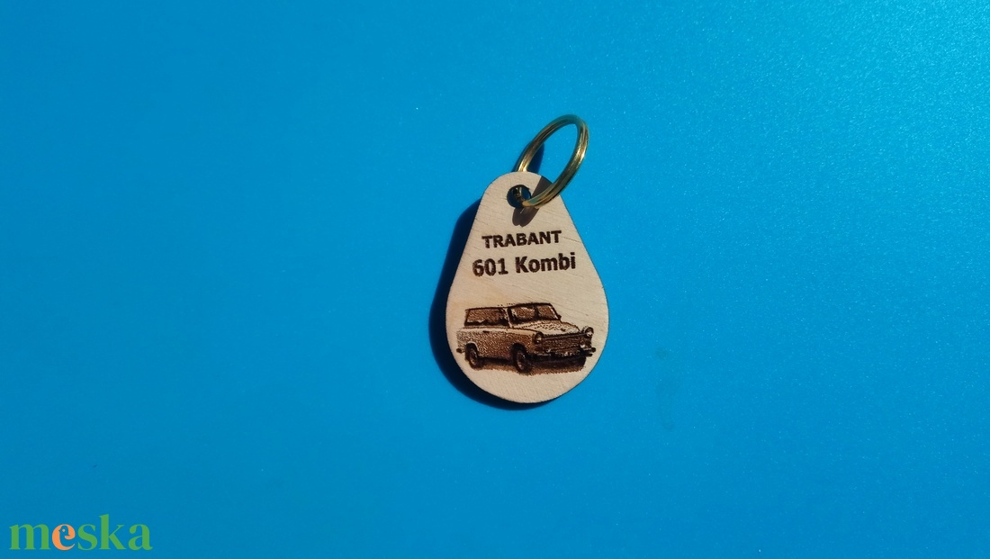 Kulcstartó, Trabant 601 és 1.1 , Limuzin és Kombi mintával. - táska & tok - kulcstartó & táskadísz - kulcstartó - Meska.hu Kulcstartó, Trabant 601 és 1.1 , Limuzin és Kombi mintával. - táska & tok - kulcstartó & táskadísz - kulcstartó - Meska.hu