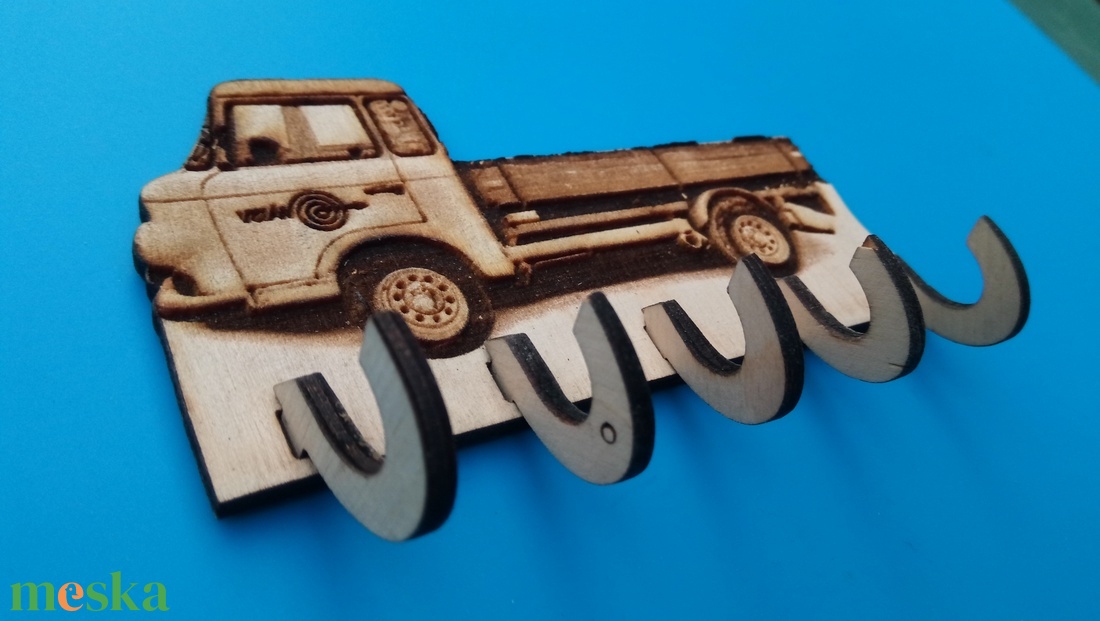 Barkas mintás fali, gravírozott, akasztós, kulcstartó. Platós B1000 barkasos képpel. Karácsonyi ajándék veterános úrnak. - otthon & életmód - dekoráció - fali és függő dekoráció - fali kulcstartó - Meska.hu Barkas mintás fali, gravírozott, akasztós, kulcstartó. Platós B1000 barkasos képpel. Karácsonyi ajándék veterános úrnak. - otthon & életmód - dekoráció - fali és függő dekoráció - fali kulcstartó - Meska.hu