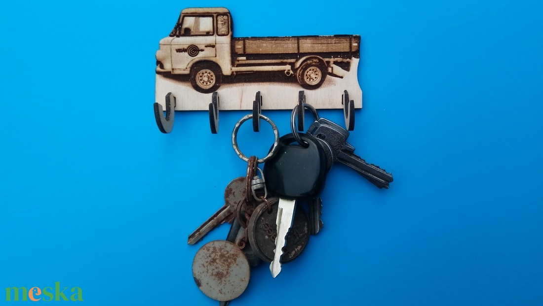 Barkas mintás fali, gravírozott, akasztós, kulcstartó. Platós B1000 barkasos képpel. Karácsonyi ajándék veterános úrnak. - otthon & életmód - dekoráció - fali és függő dekoráció - fali kulcstartó - Meska.hu Barkas mintás fali, gravírozott, akasztós, kulcstartó. Platós B1000 barkasos képpel. Karácsonyi ajándék veterános úrnak. - otthon & életmód - dekoráció - fali és függő dekoráció - fali kulcstartó - Meska.hu
