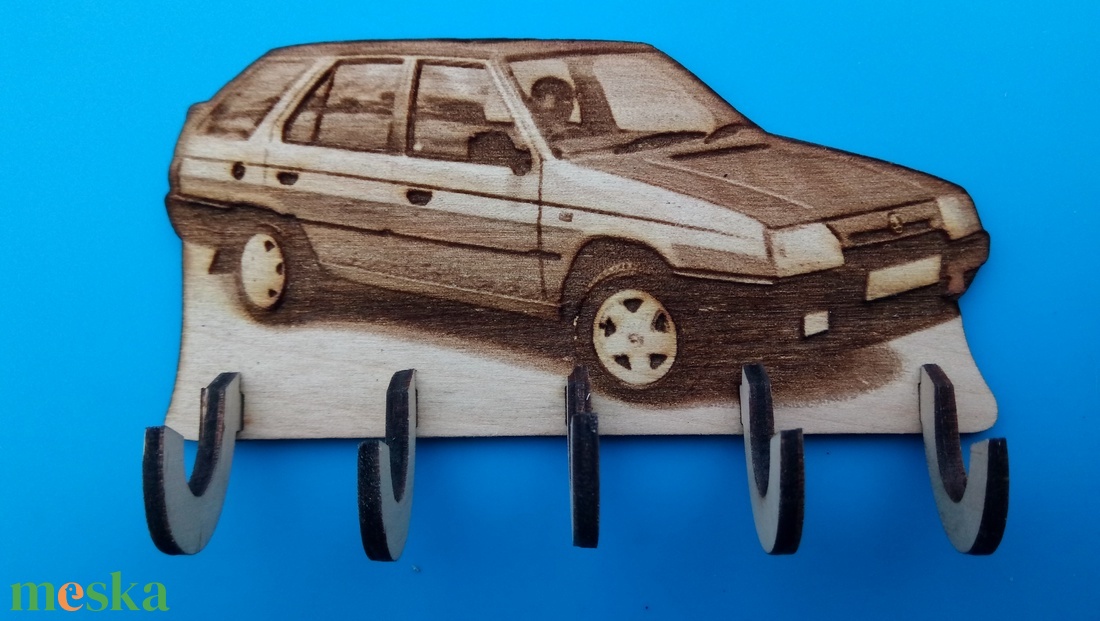 Skoda Forman mintás fali, gravírozott, akasztós, kulcstartó. Karácsonyi ajándék veterános úrnak. - otthon & életmód - dekoráció - fali és függő dekoráció - fali kulcstartó - Meska.hu Skoda Forman mintás fali, gravírozott, akasztós, kulcstartó. Karácsonyi ajándék veterános úrnak. - otthon & életmód - dekoráció - fali és függő dekoráció - fali kulcstartó - Meska.hu