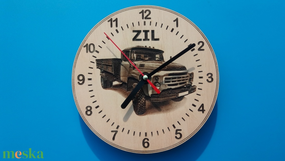 ZIL teherautó mintás falióra. ZILes óra. Teherautós quarcóra. Platós autó. Ajándék karácsonyra. - otthon & életmód - dekoráció - fali és függő dekoráció - falióra & óra - Meska.hu ZIL teherautó mintás falióra. ZILes óra. Teherautós quarcóra. Platós autó. Ajándék karácsonyra. - otthon & életmód - dekoráció - fali és függő dekoráció - falióra & óra - Meska.hu