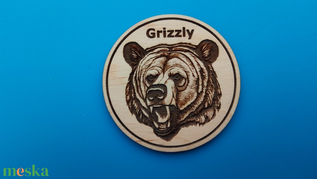 Grizzly medve mintás hűtőmágnes. - esküvő - ékszer - fülbevaló - Meska.hu Grizzly medve mintás hűtőmágnes. - esküvő - ékszer - fülbevaló - Meska.hu