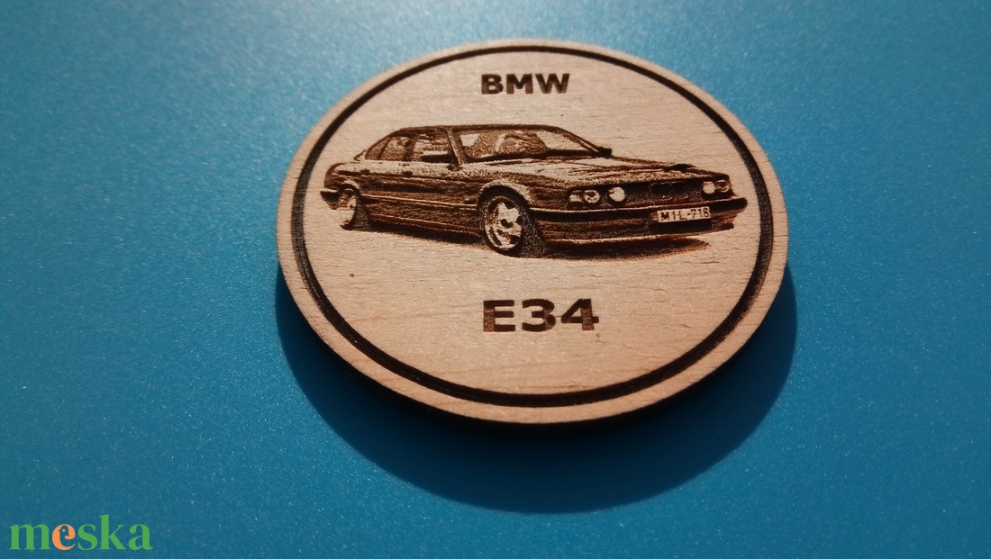 BMW E34 mintás hűtőmágnes. - otthon & életmód - konyhafelszerelés, tálalás - konyhai dekoráció - hűtőmágnes - Meska.hu BMW E34 mintás hűtőmágnes. - otthon & életmód - konyhafelszerelés, tálalás - konyhai dekoráció - hűtőmágnes - Meska.hu