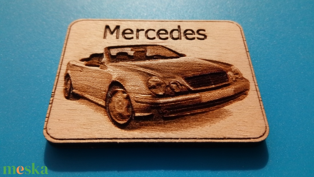 Mercedes cabrio mintás hűtőmágnes.  - otthon & életmód - konyhafelszerelés, tálalás - konyhai dekoráció - hűtőmágnes - Meska.hu